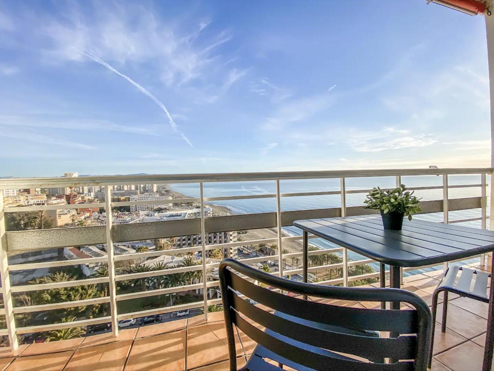 Apartamento Moderno Con Vistas Panoramicas Torremolinos Exterior foto